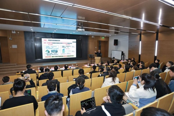 图片 2.jpg 图片 2.jpg