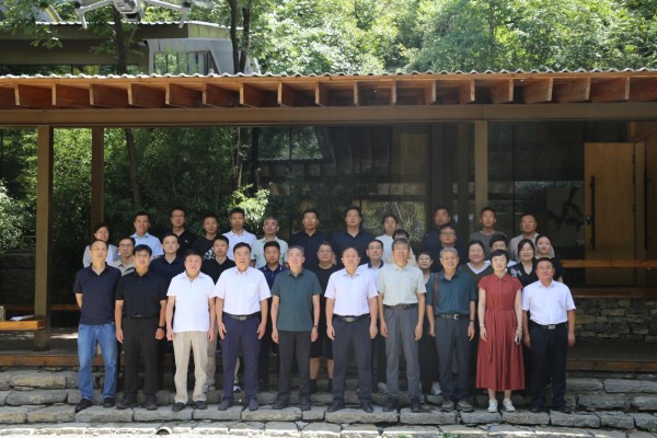 图片 4.jpg 图片 4.jpg