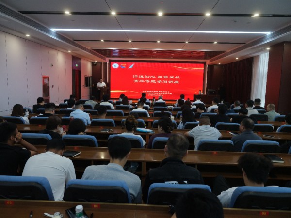 图片 1.jpg 图片 1.jpg